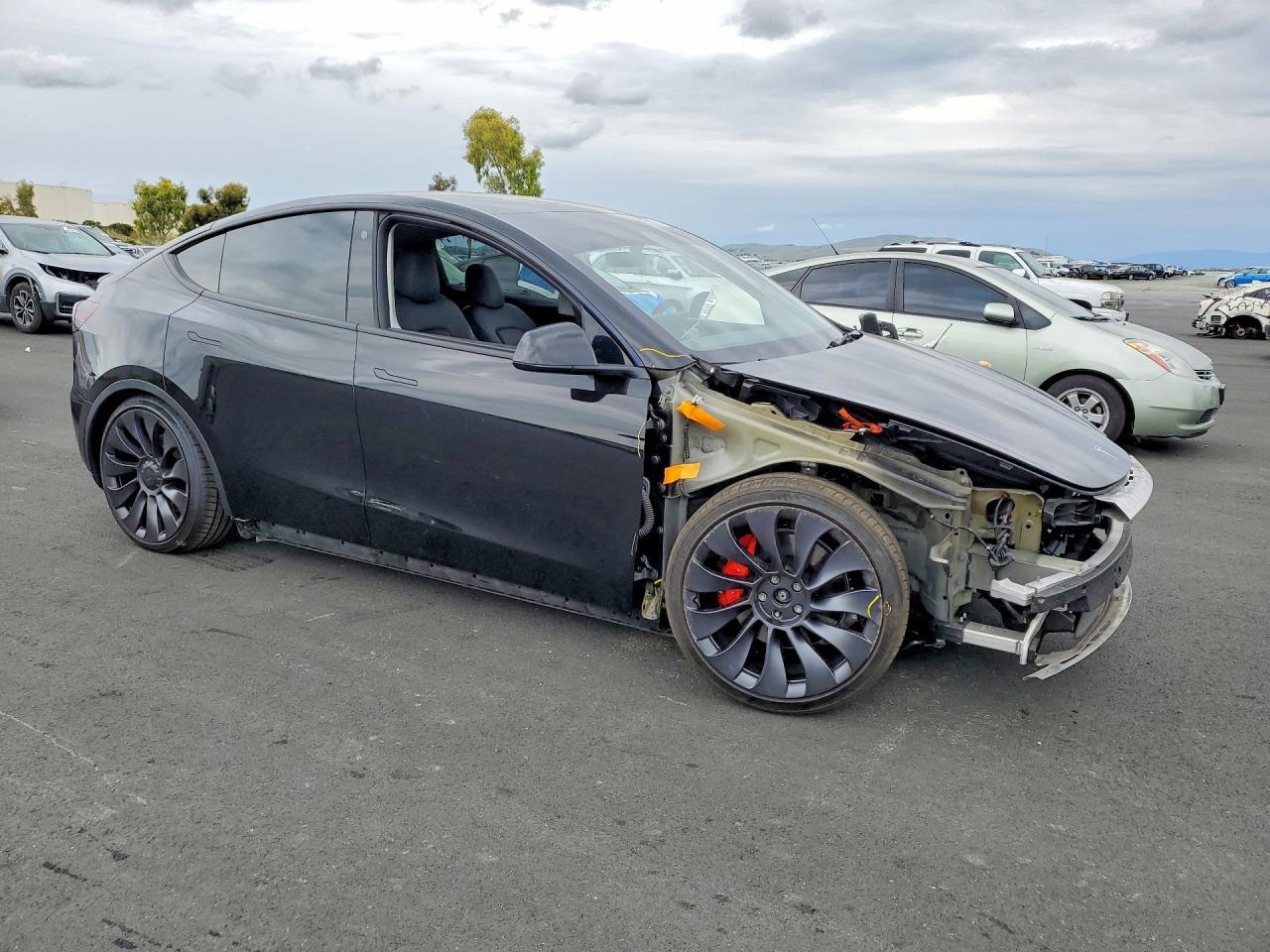 2022 Tesla Model Y - Фото 4