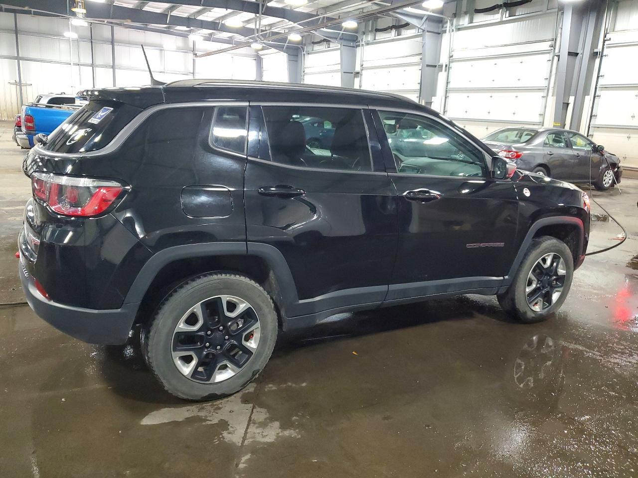 2018 Jeep Compass Trailhawk - Фото 3