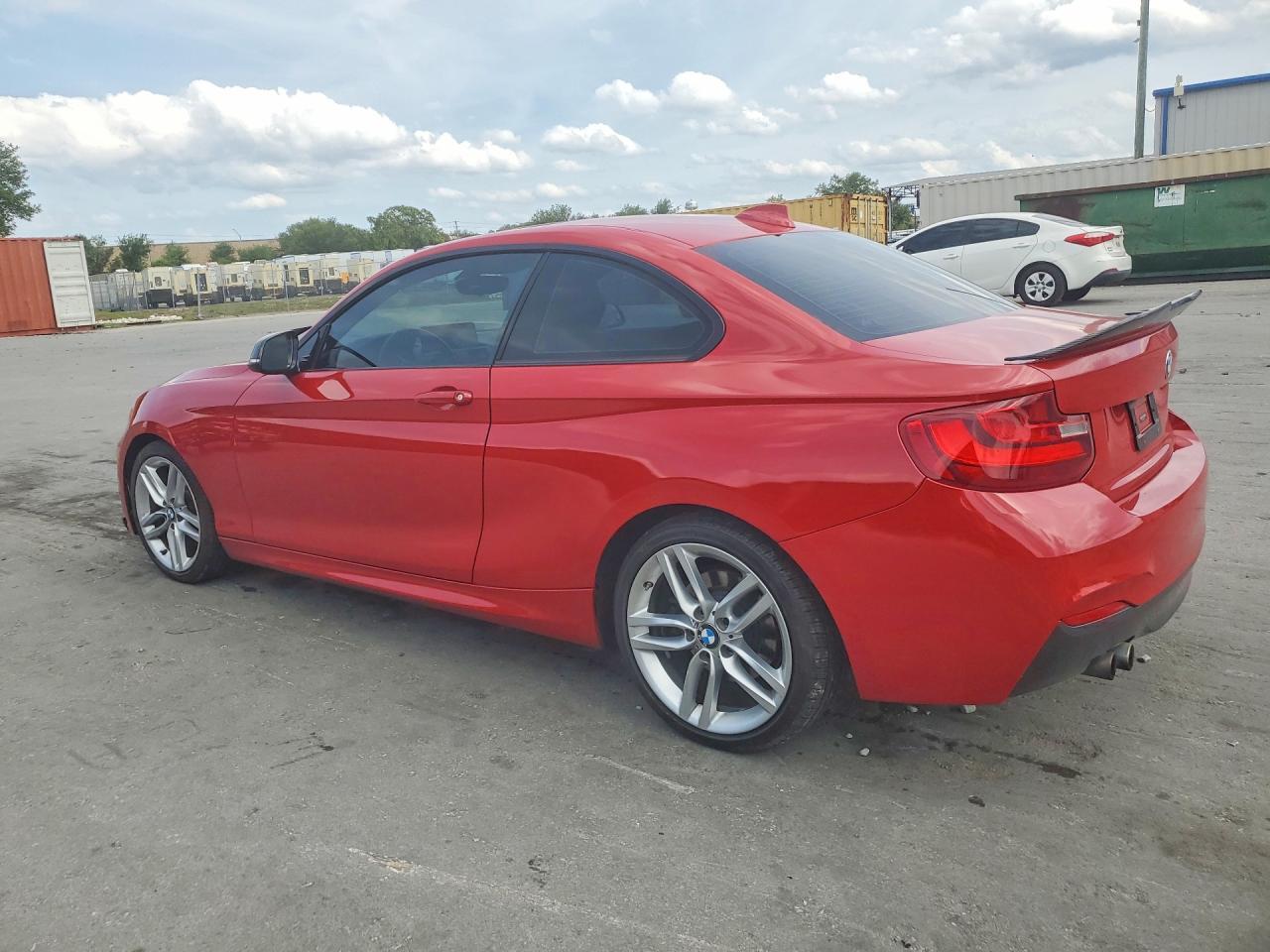 2014 BMW 228 I - Фото 2