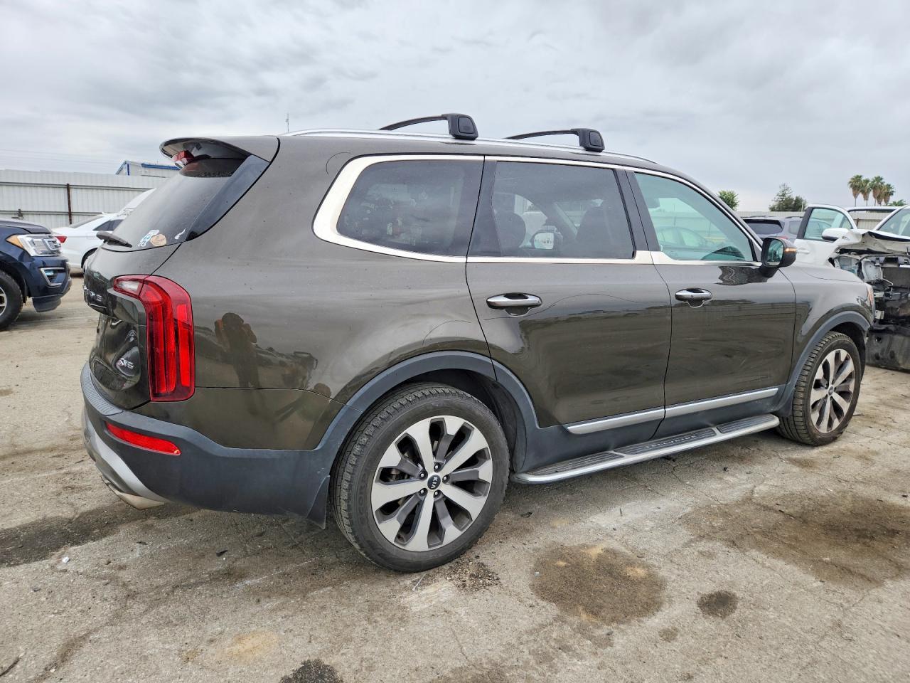 2021 Kia Telluride S - Фото 3