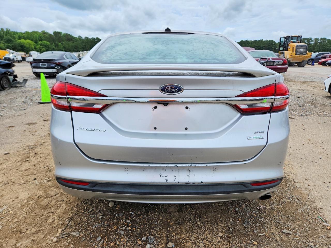 2017 Ford Fusion Se - Фото 6