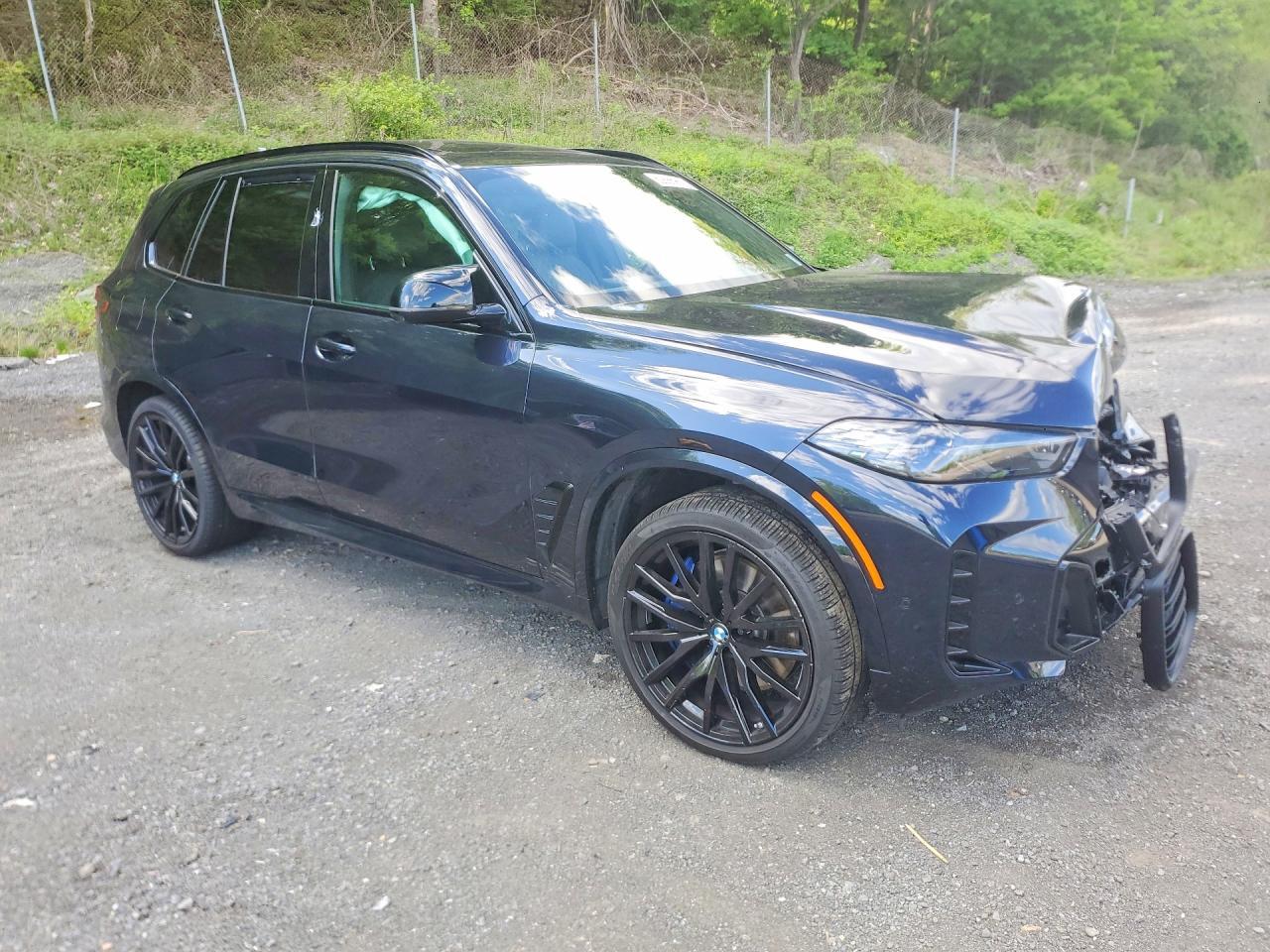 2025 BMW X5 M60I - Image 4