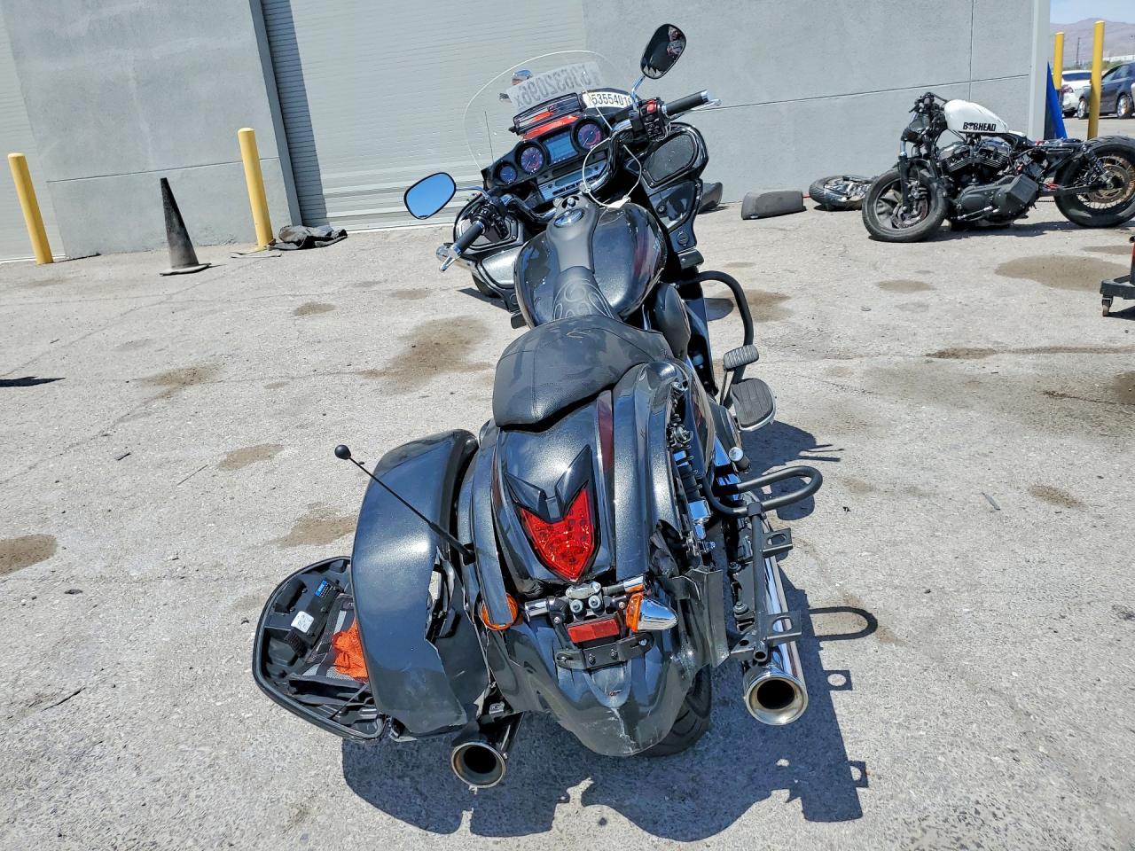 2021 Kawasaki Vn1700 K - Фото 4