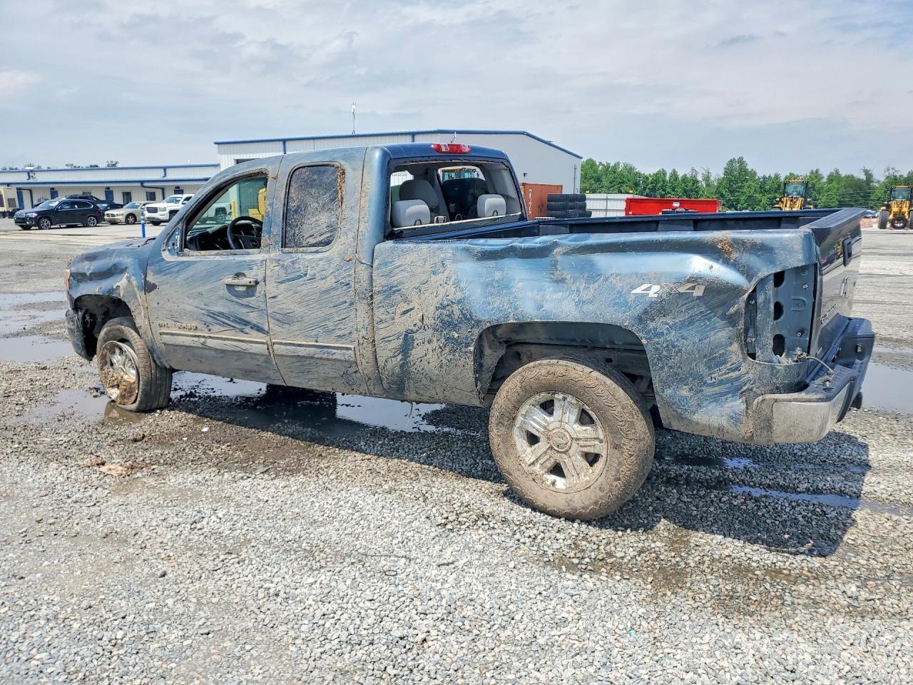 2012 Chevrolet Silverado K1500 Lt - Image 2
