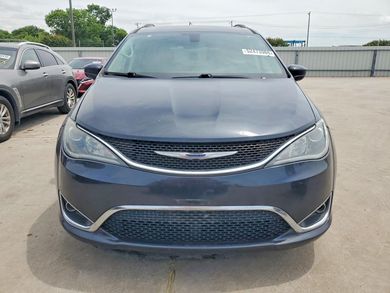 2020 Chrysler Pacifica Touring L - Фото 5