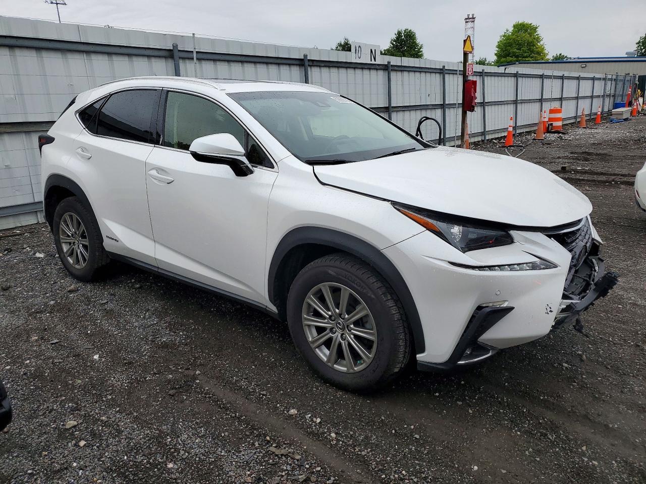 2019 Lexus Nx 300H - Image 4