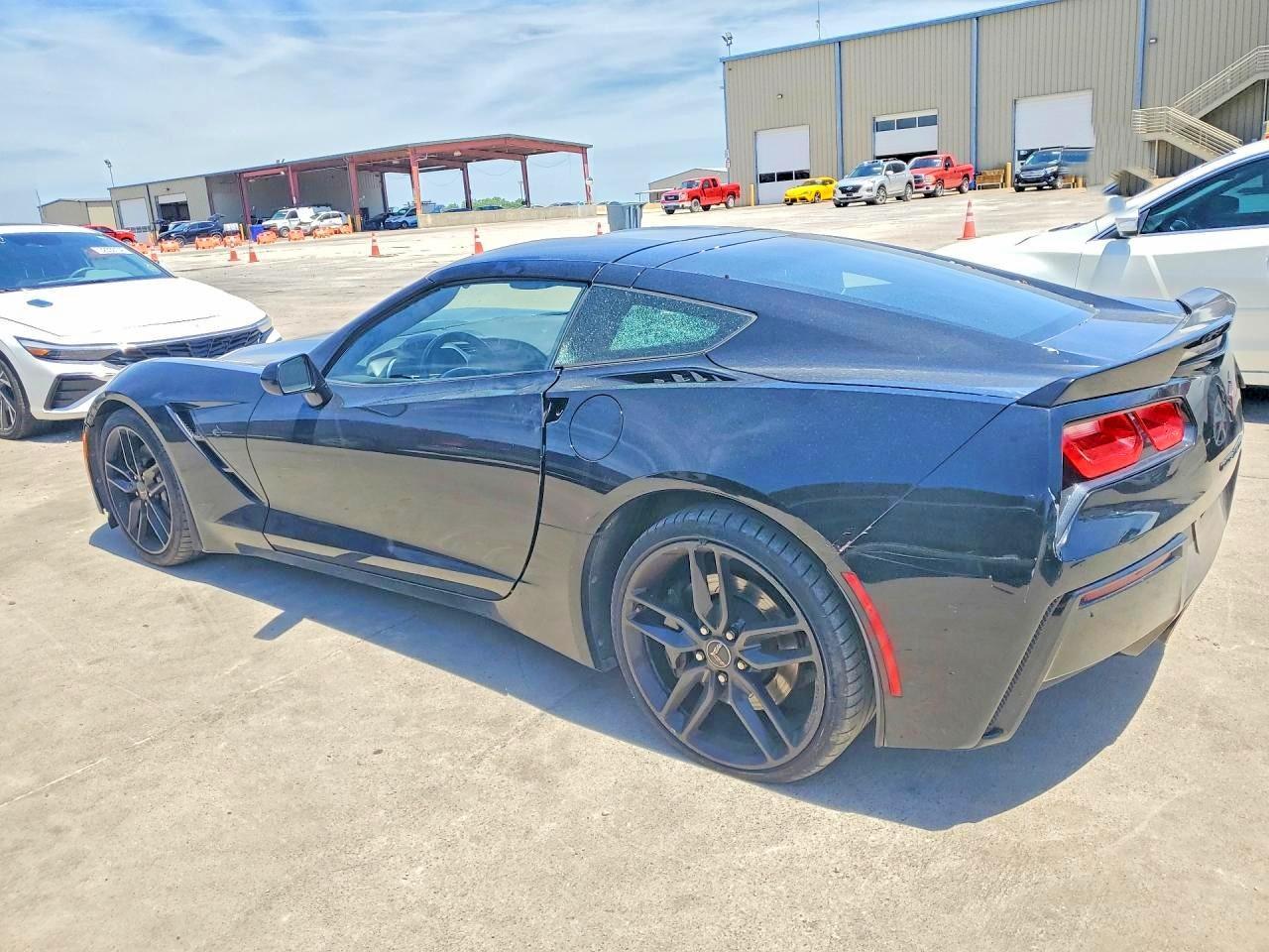 2015 Chevrolet Corvette Stingray Z51 2Lt - Image 2