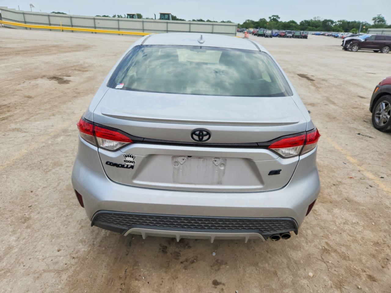 2022 Toyota Corolla Se - Фото 6
