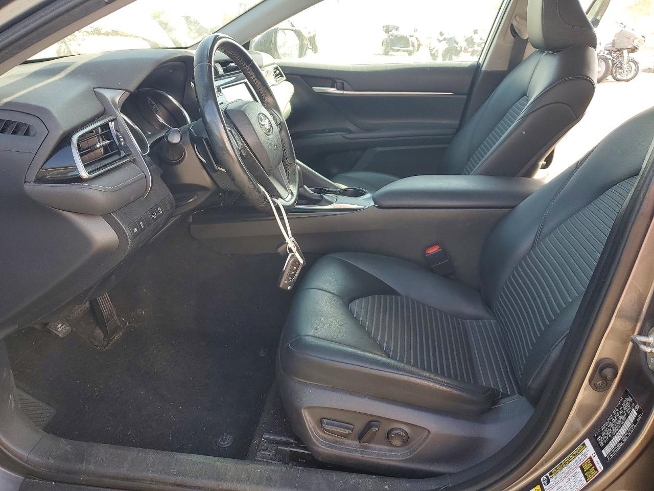 2019 Toyota Camry Se - Image 7
