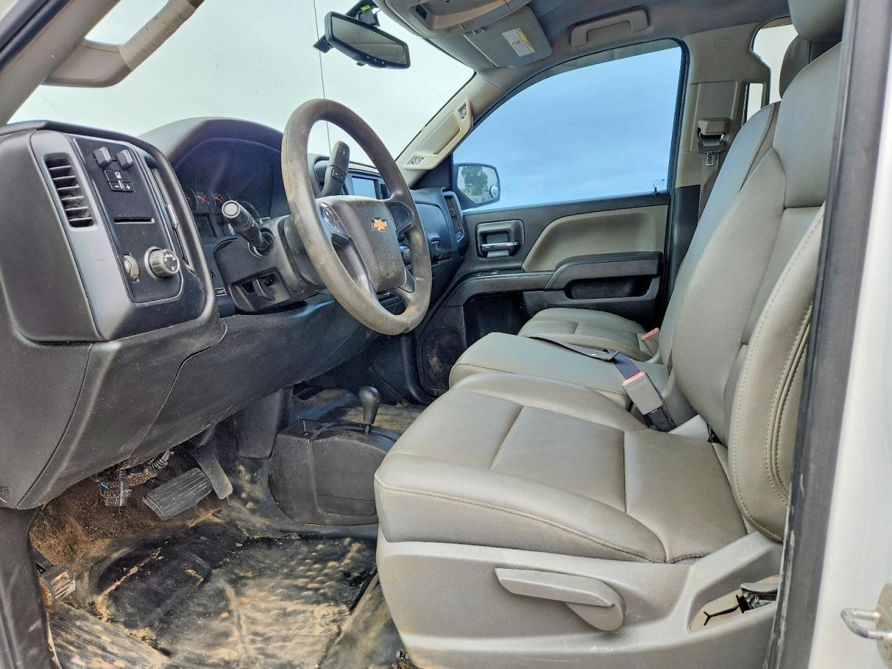 2017 Chevrolet Silverado K2500 Heavy Duty - Image 7