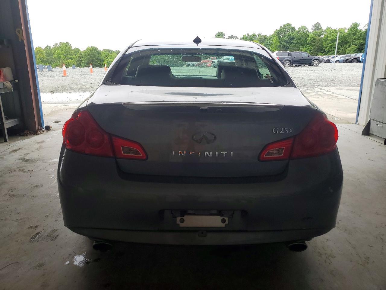 2011 Infiniti G25 Sedan X - Фото 6