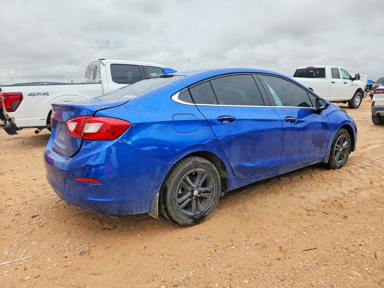 2017 Chevrolet Cruze Lt - Фото 3