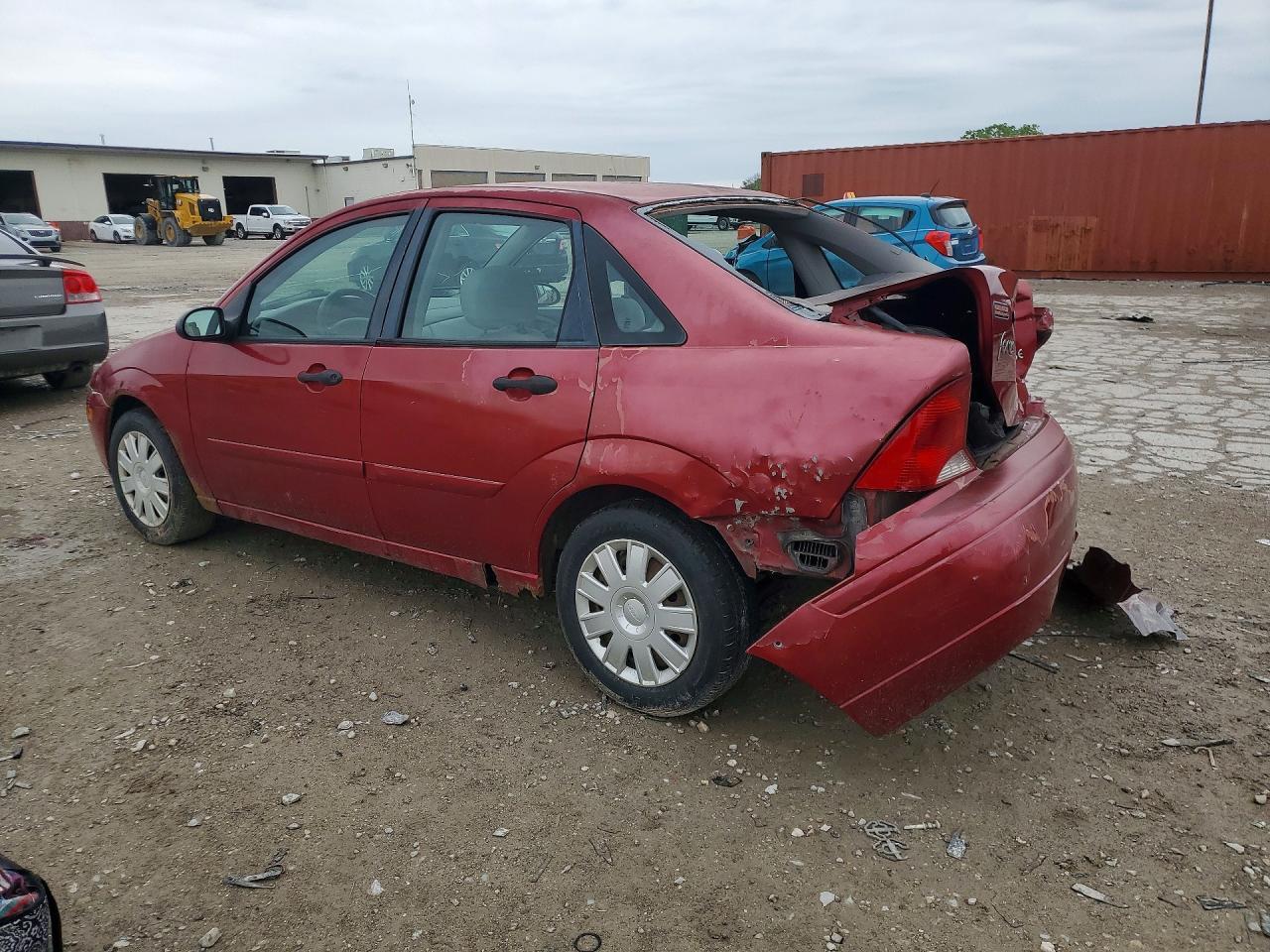 2004 Ford Focus Se Comfort - Image 2