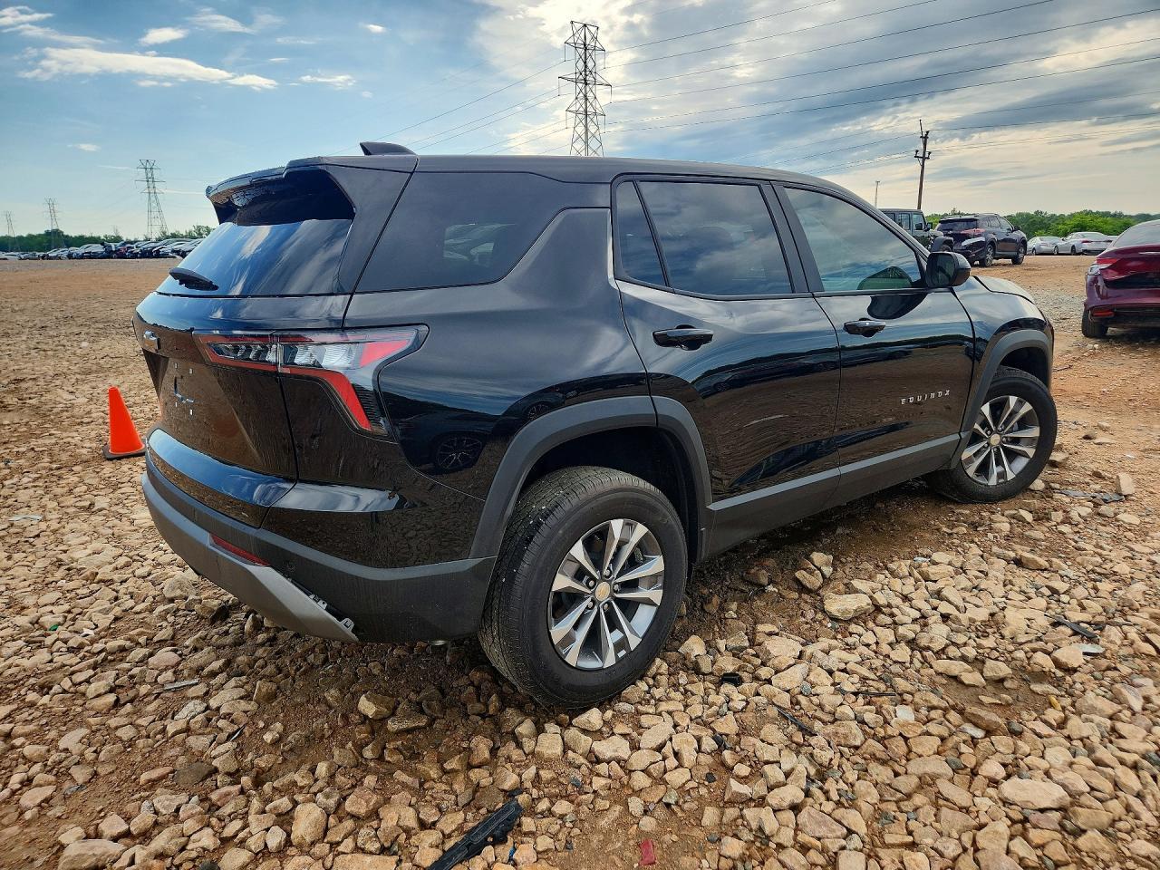 2026 Chevrolet Equinox Lt - Фото 3
