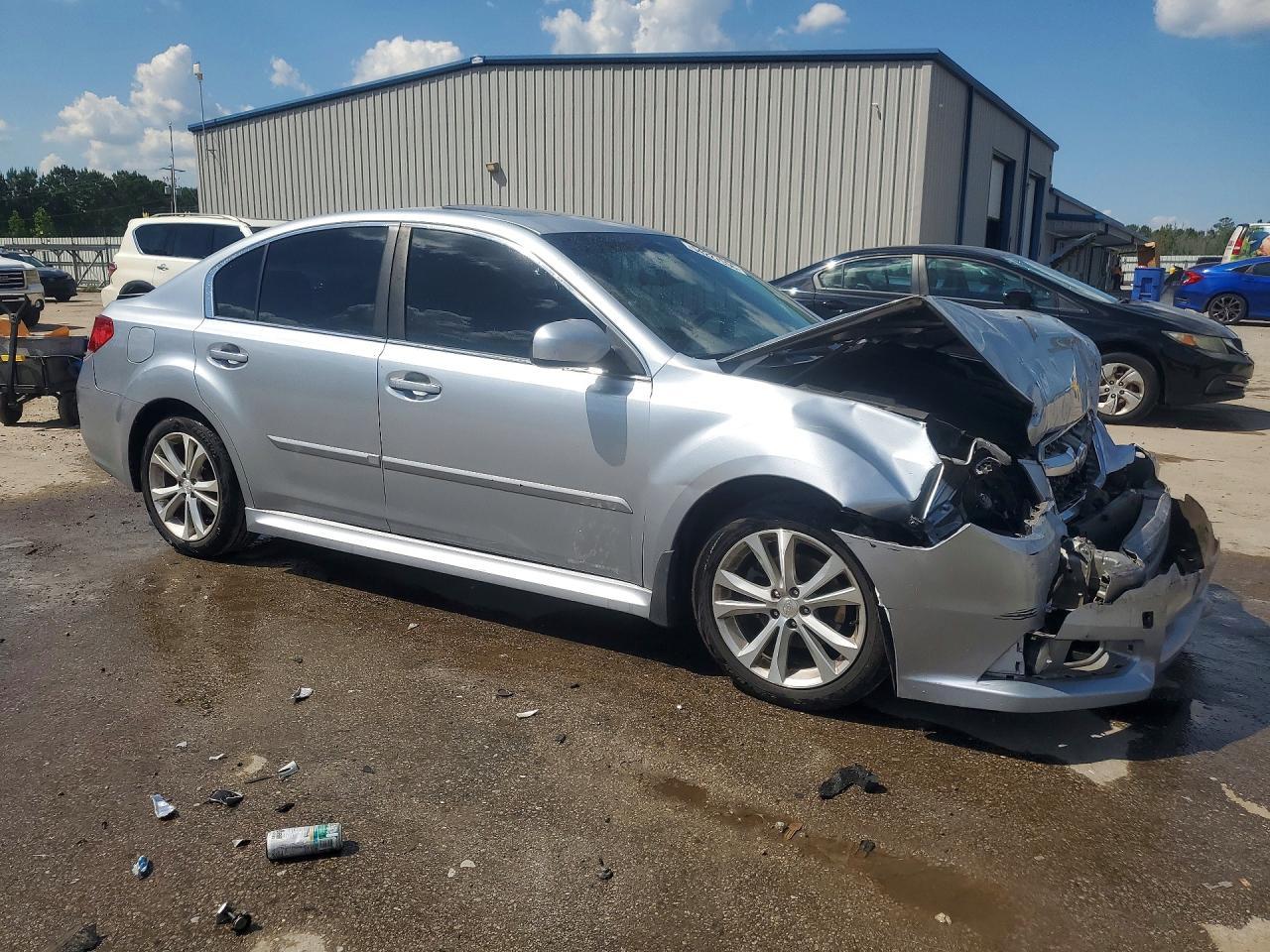 2013 Subaru Legacy 2.5I Limited - Image 4