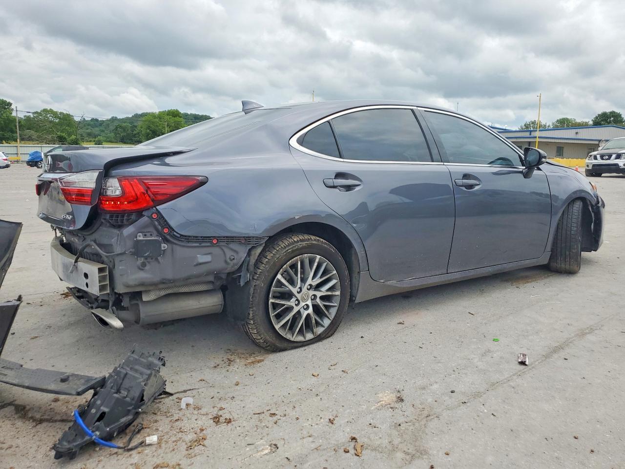 2016 Lexus Es 350 - Фото 3
