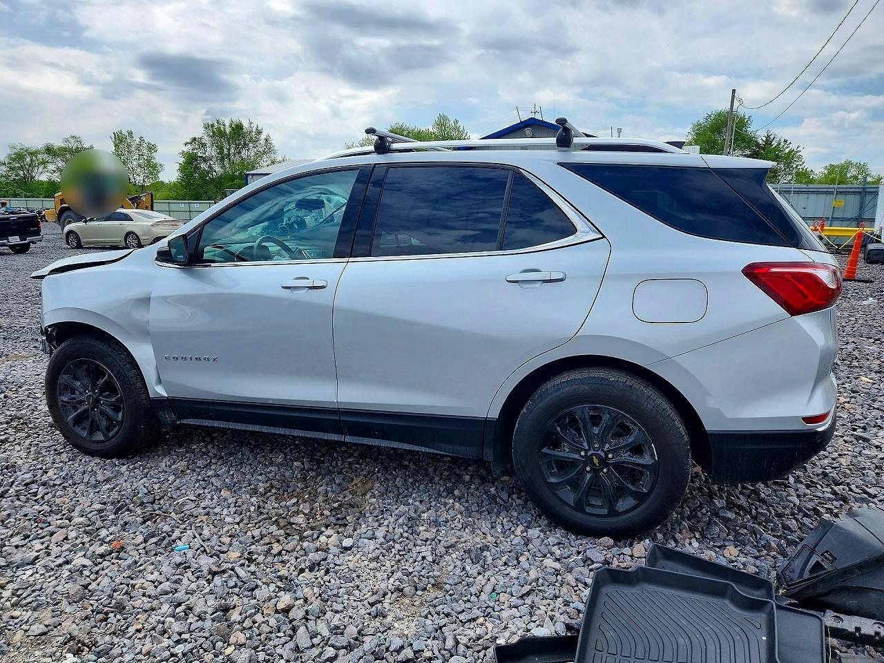 2018 Chevrolet Equinox Lt - Image 2