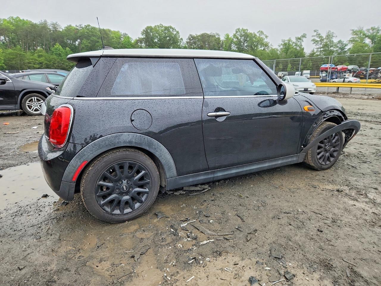 2015 Mini Cooper - Image 3