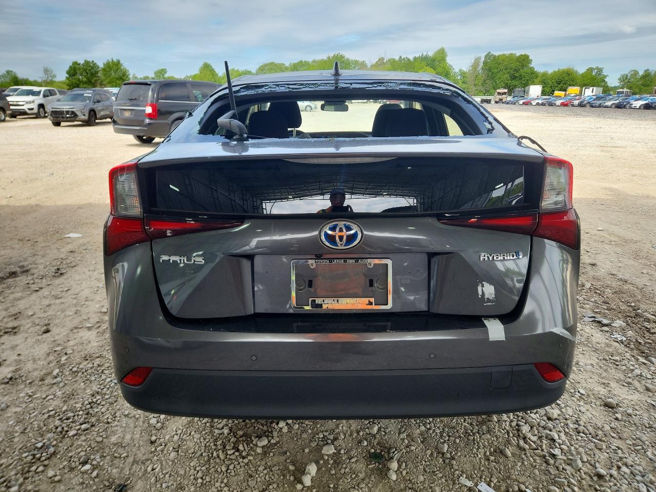 2019 Toyota Prius Le - Фото 6