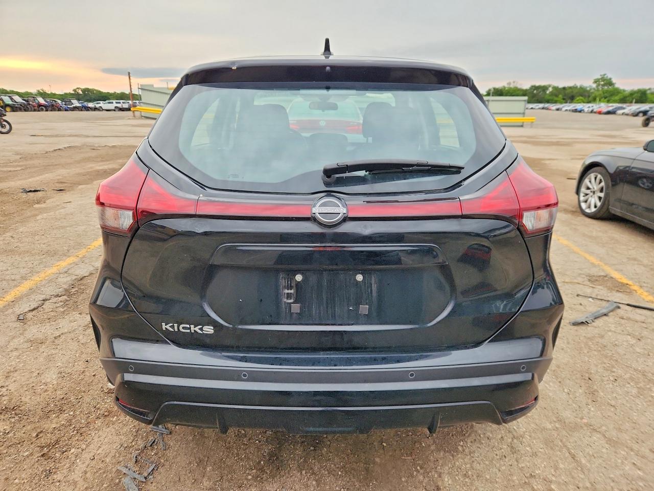 2023 Nissan Kicks S - Фото 6