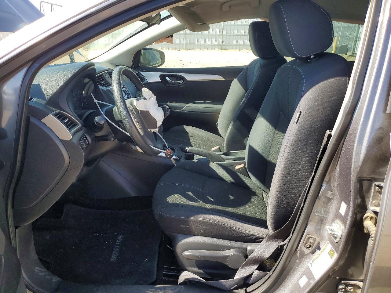 2017 Nissan Sentra S - Фото 7