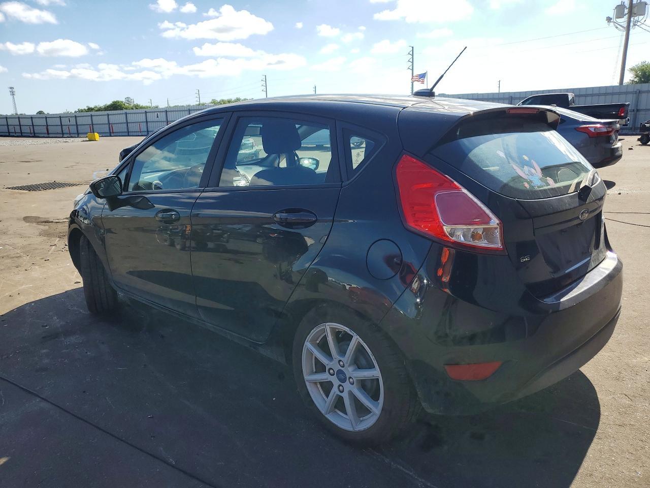 2019 Ford Fiesta Se - Фото 2