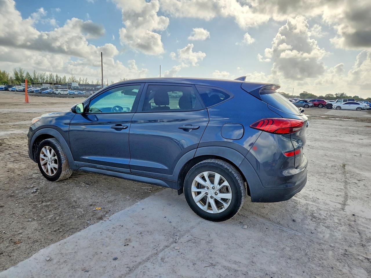 2020 Hyundai Tucson Se - Фото 2