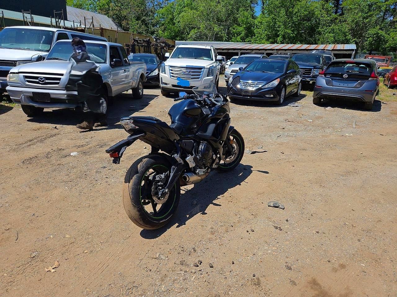 2019 Kawasaki Ex650 J - Фото 4