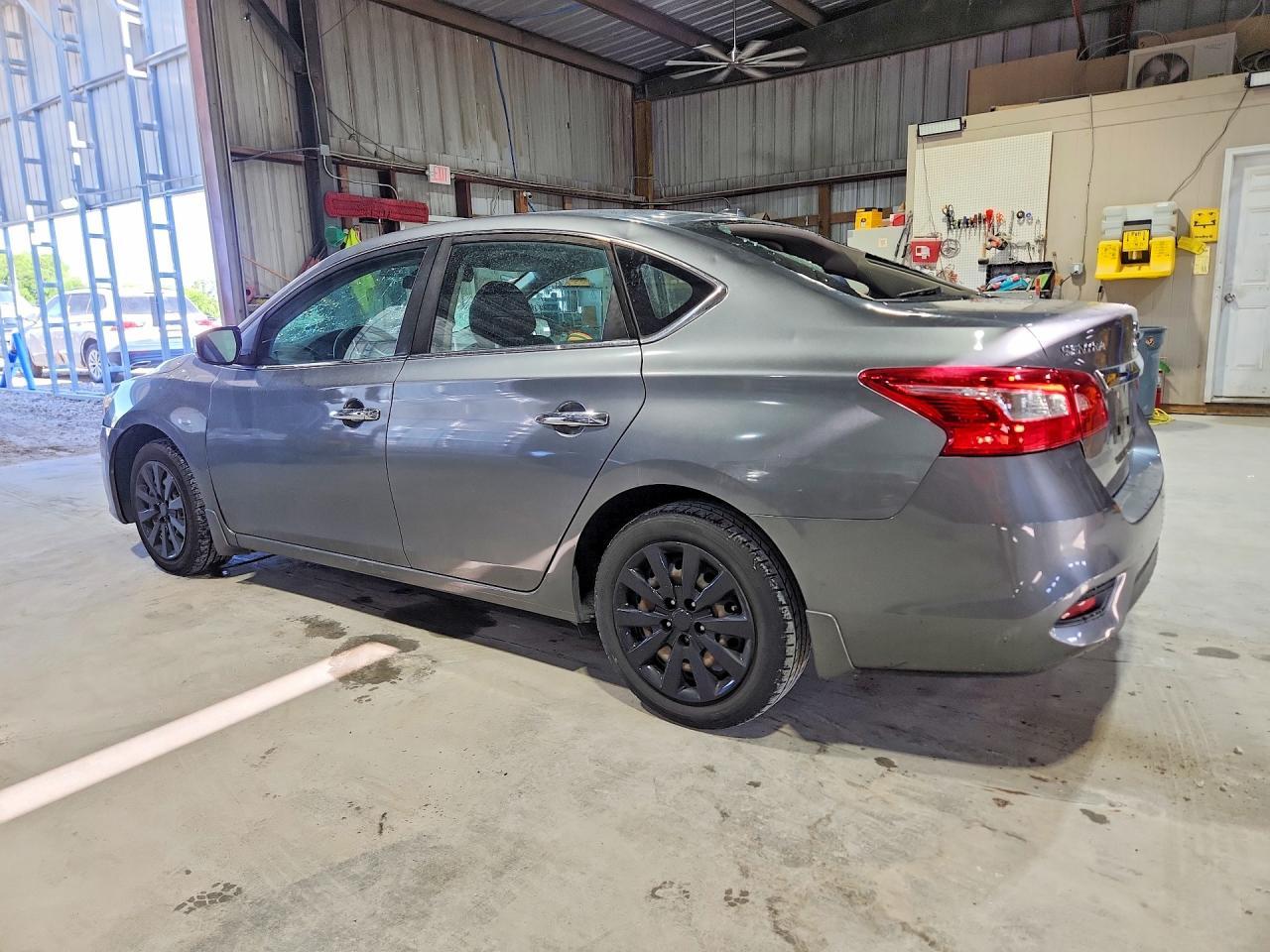 2017 Nissan Sentra Sv - Фото 2