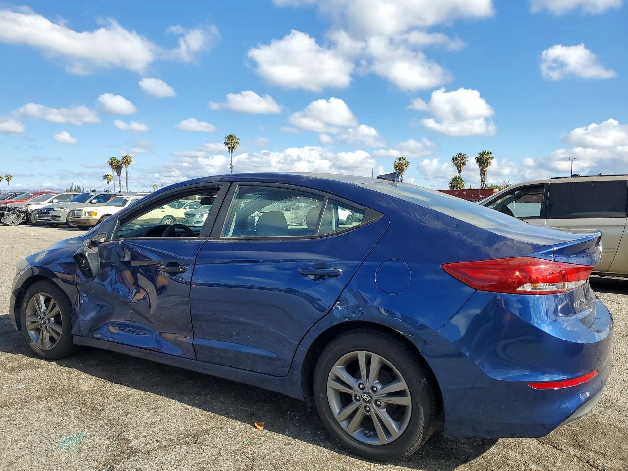 2017 Hyundai Elantra Se - Фото 2