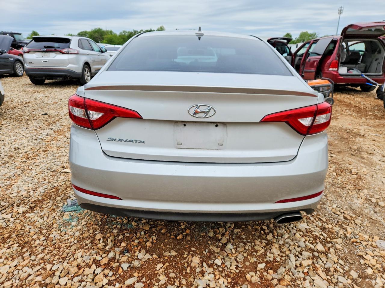 2015 Hyundai Sonata Se - Image 6