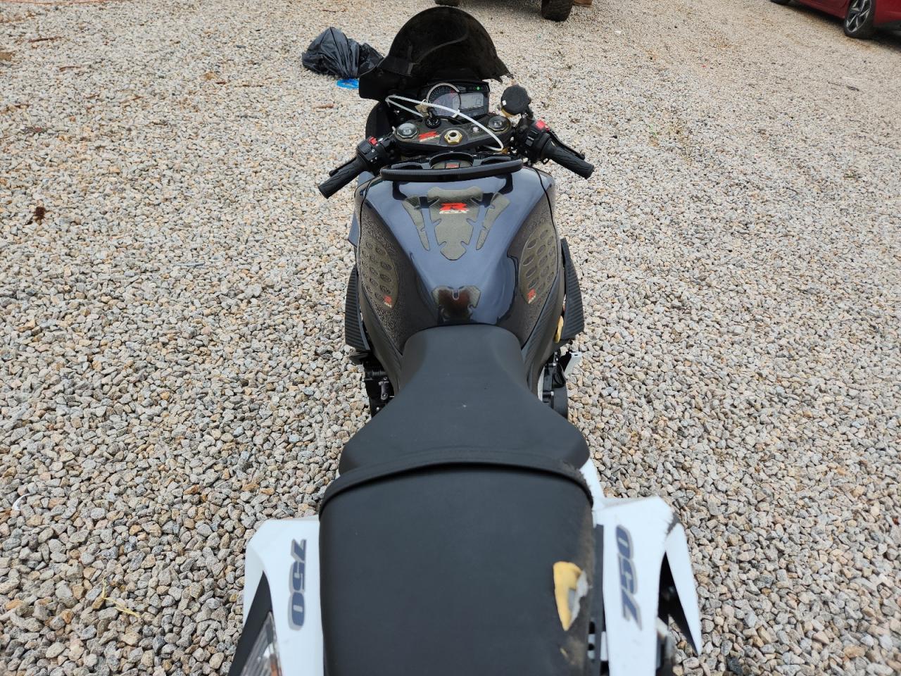 2015 Suzuki Gsx-R750 - Фото 6