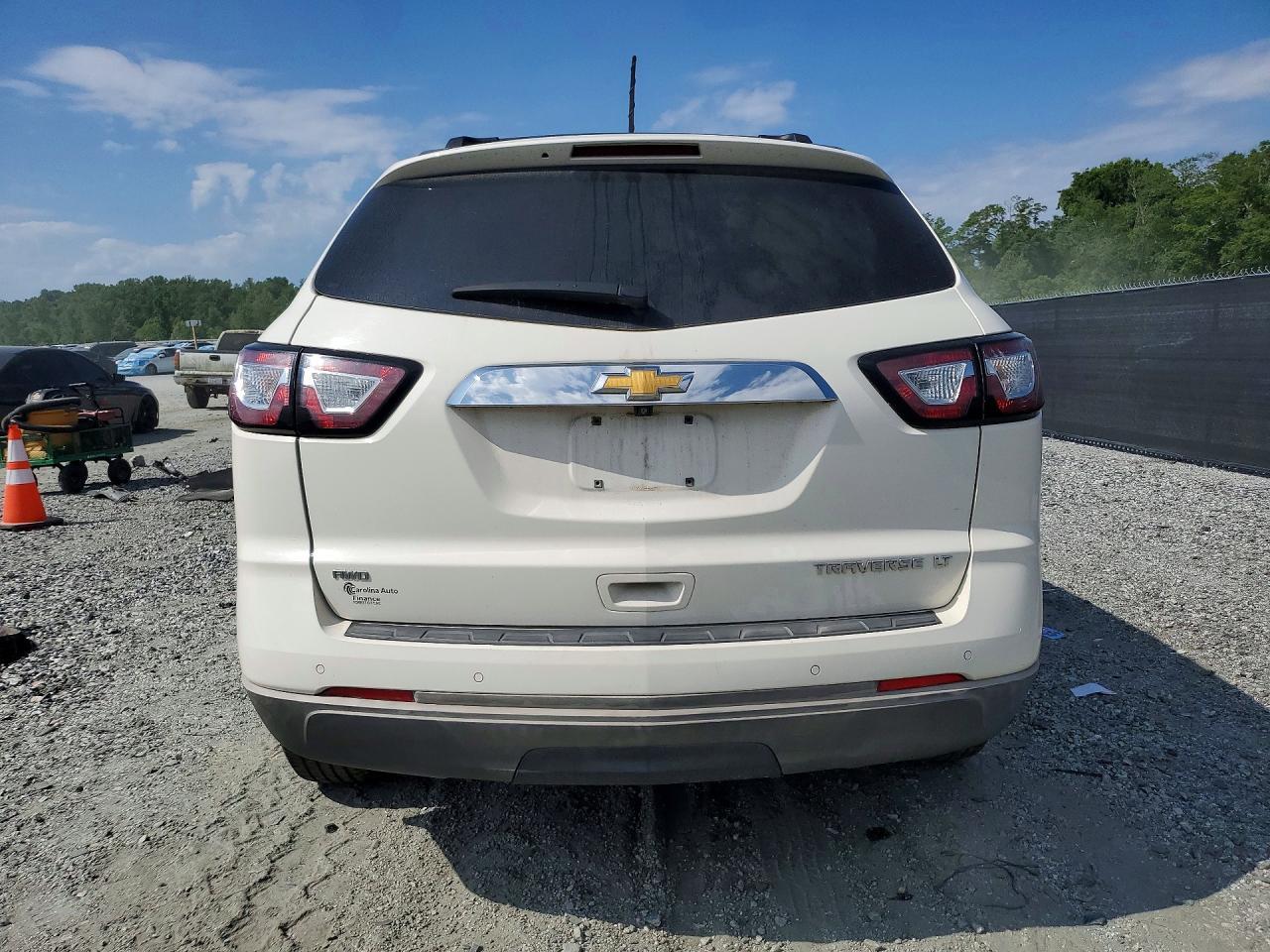 2015 Chevrolet Traverse Lt - Image 6
