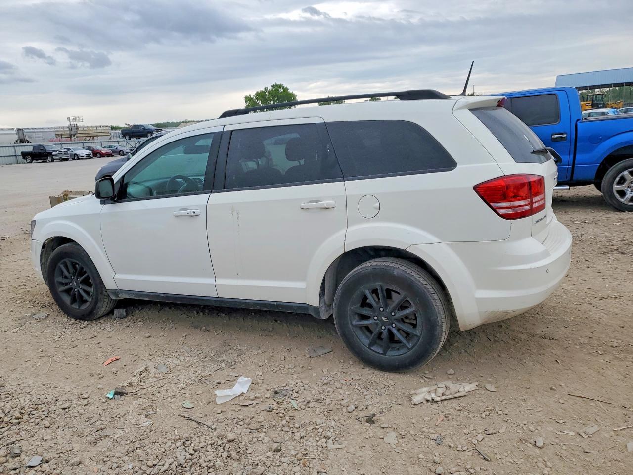 2020 Dodge Journey Se - Image 2