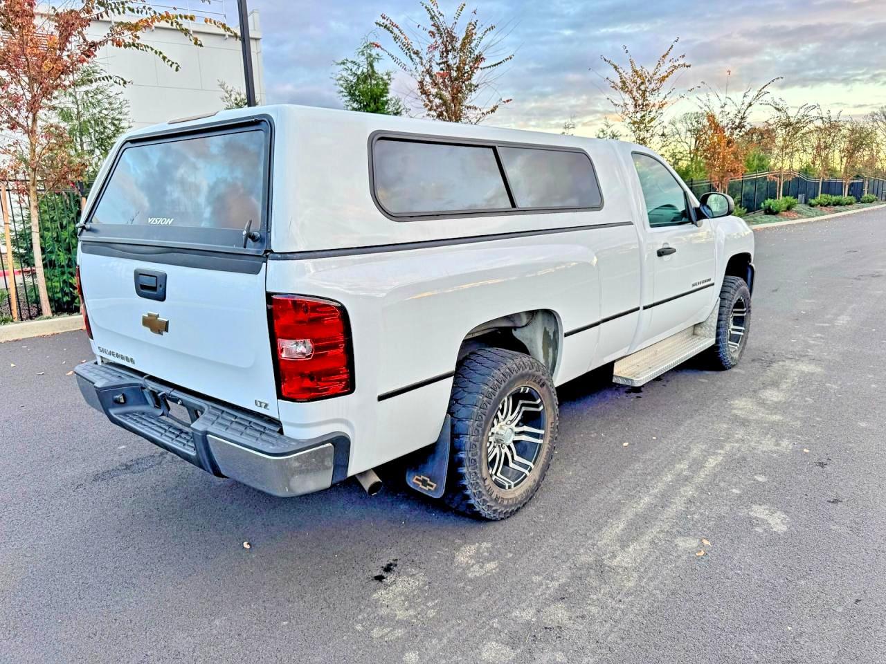 2011 Chevrolet Silverado C1500 - Фото 4
