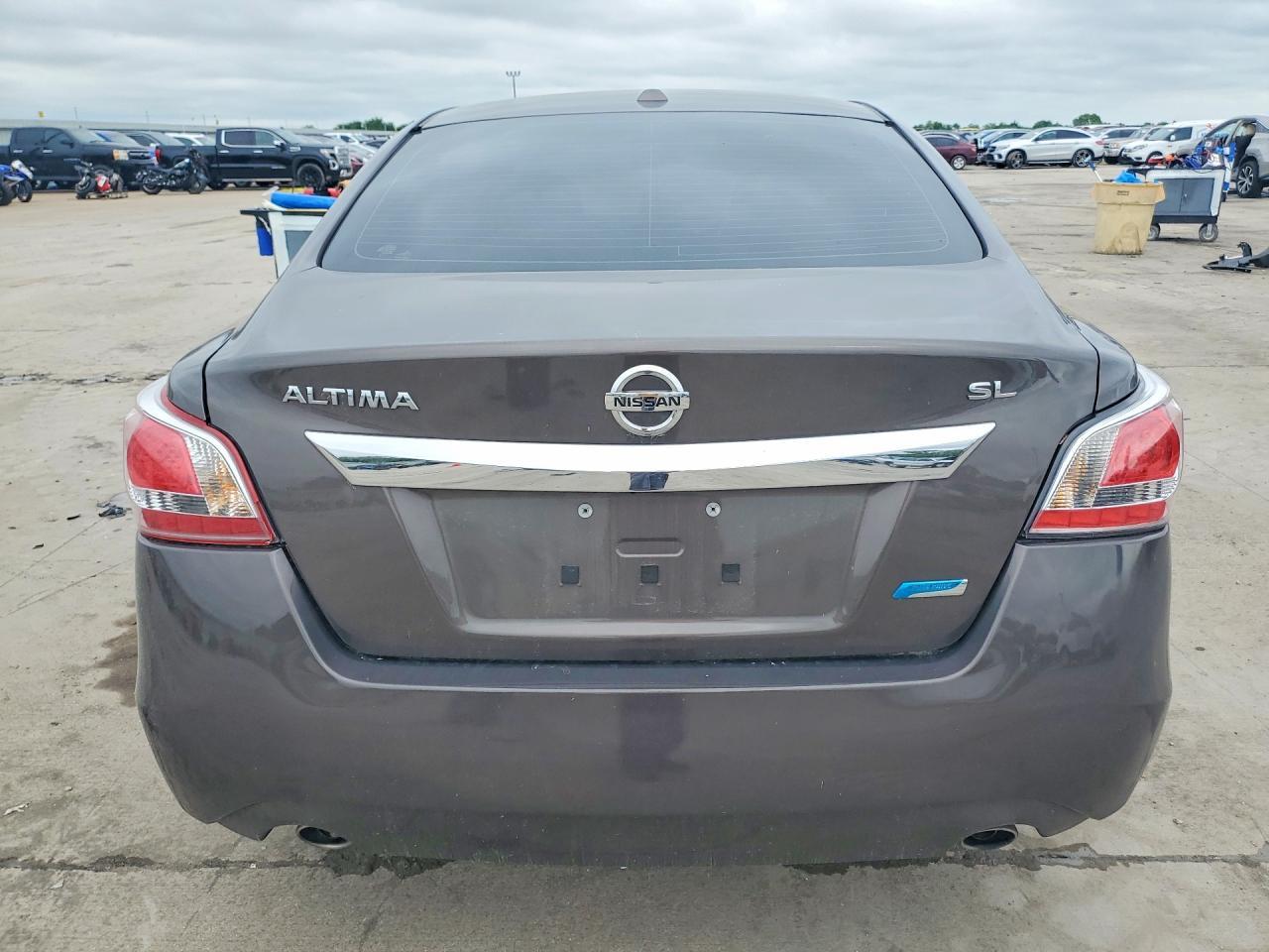 2013 Nissan Altima 2.5 - Image 6