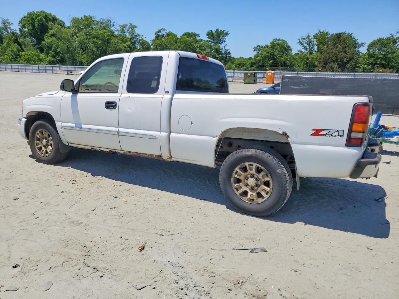 2007 GMC New Sierra K1500 Classic - Фото 2