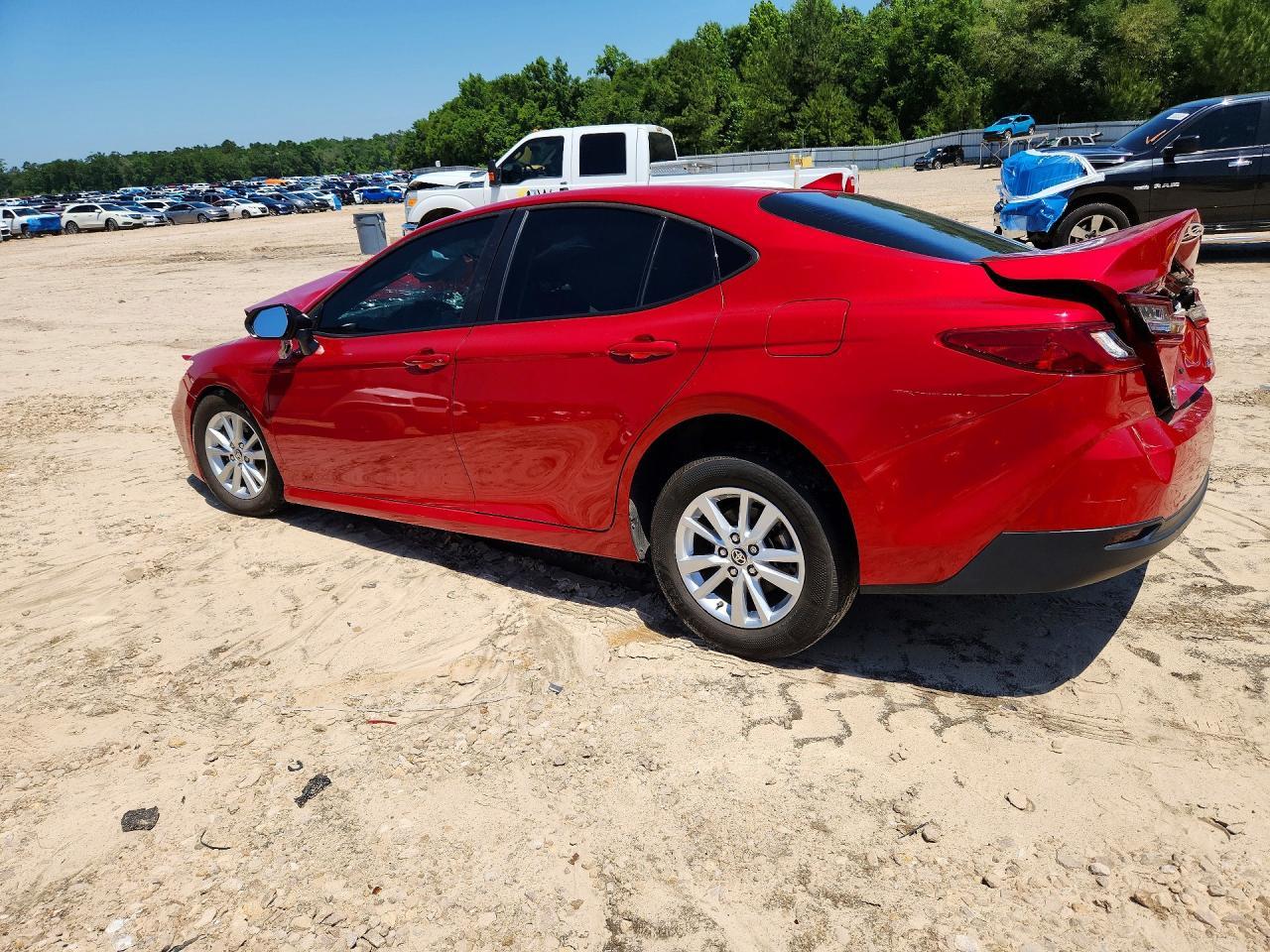 2025 Toyota Camry Le - Фото 2