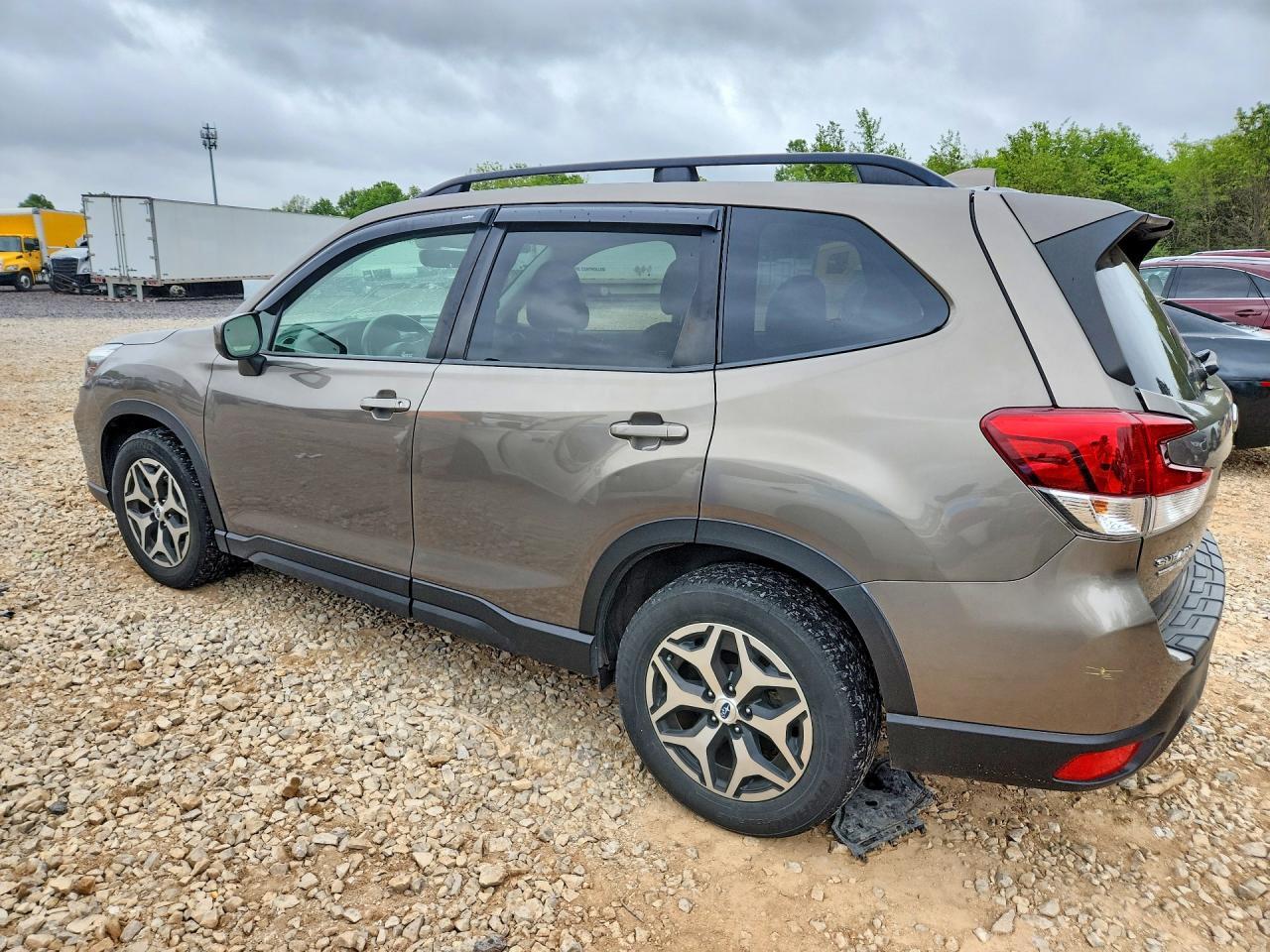 2020 Subaru Forester Premium - Фото 2