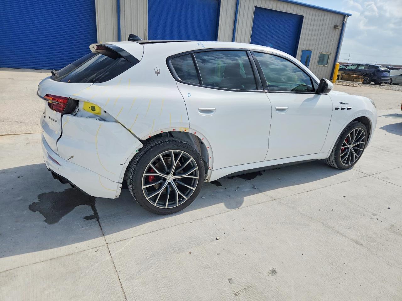 2023 Maserati Grecale Modena - Image 3
