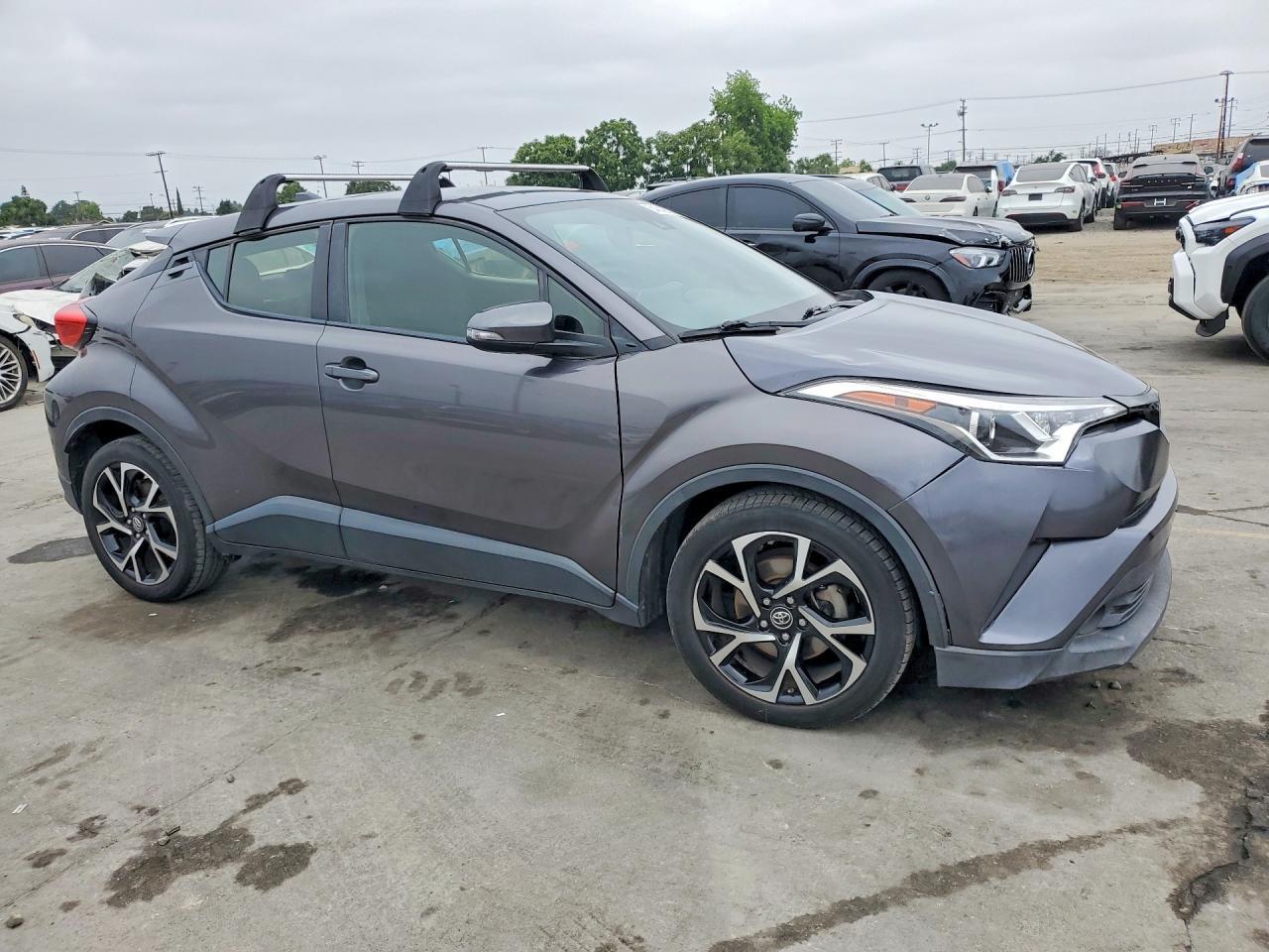 2019 Toyota C-Hr Xle - Фото 4