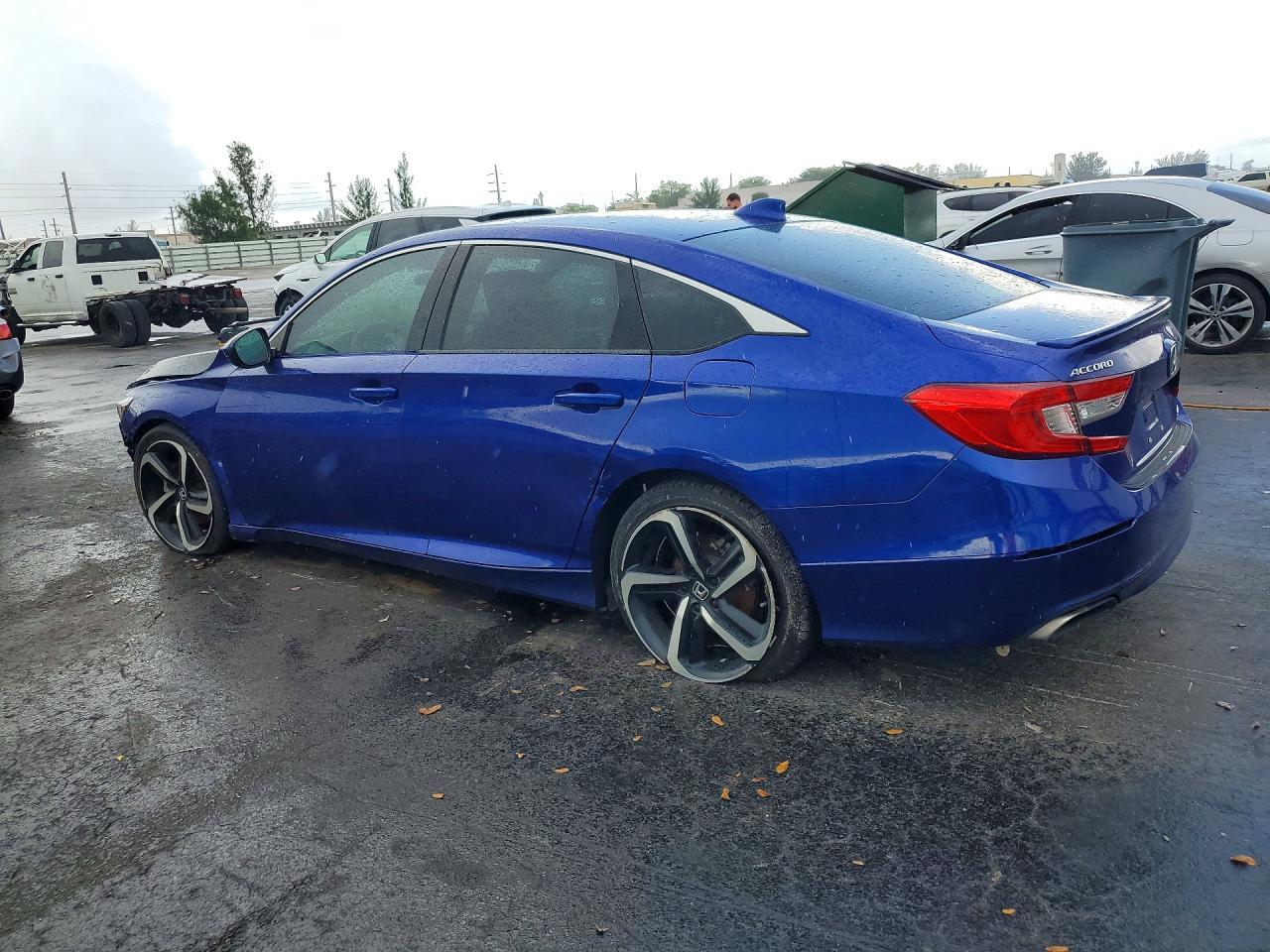 2018 Honda Accord Sport - Фото 2
