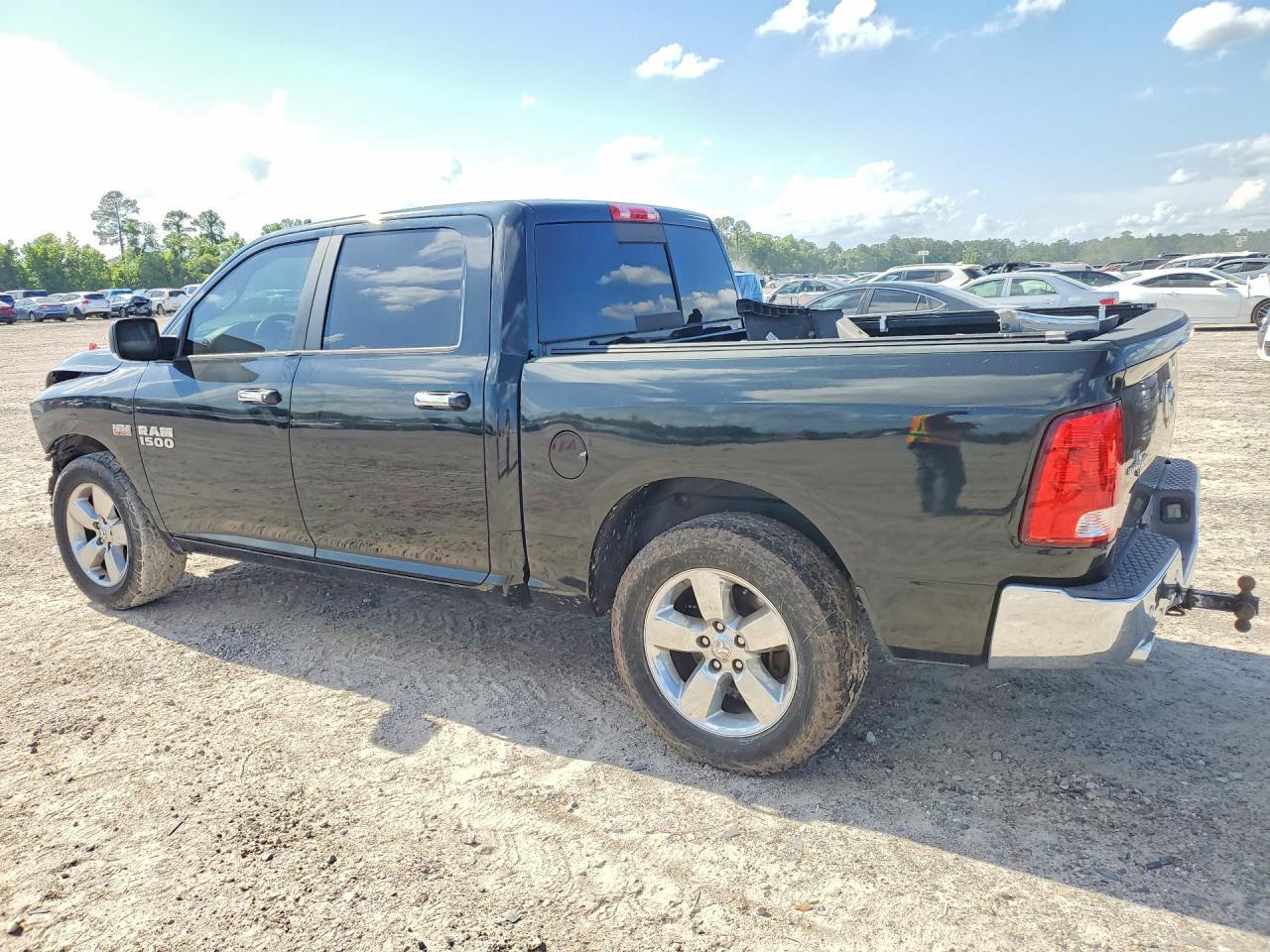 2017 Ram 1500 Slt - Фото 2