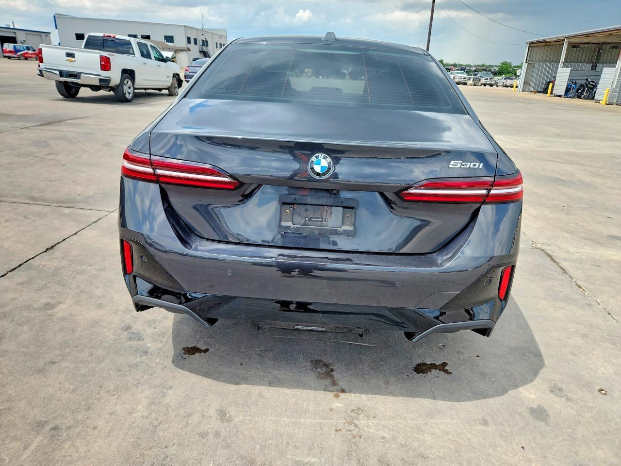 2025 BMW 530 I - Image 6