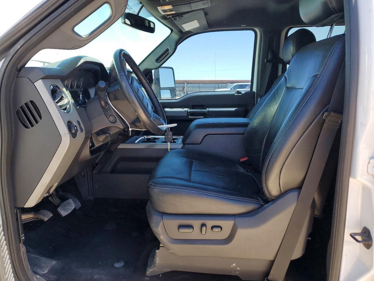 2013 Ford F250 Super Duty - Image 7