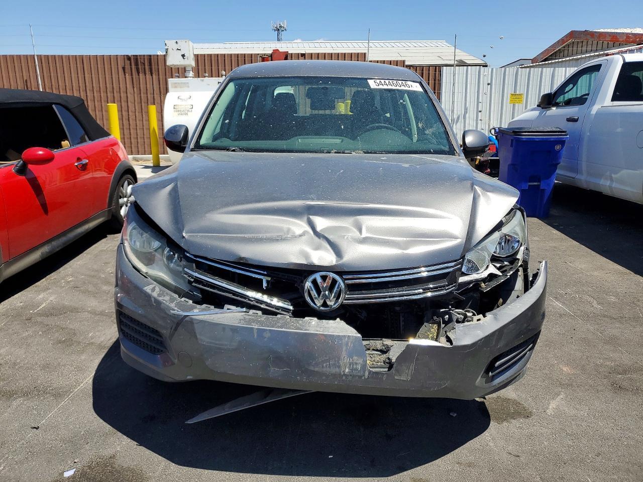 2012 Volkswagen Tiguan S - Image 5
