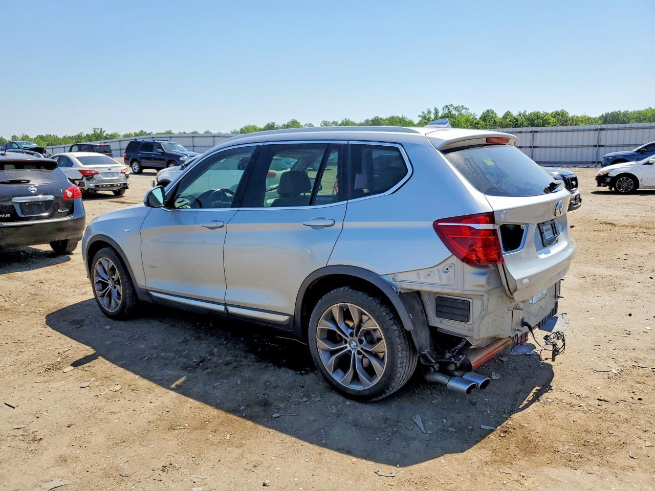 2015 BMW X3 - Фото 2