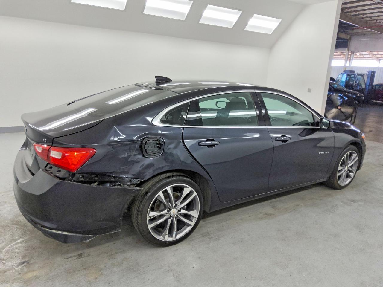 2023 Chevrolet Malibu Lt - Фото 3