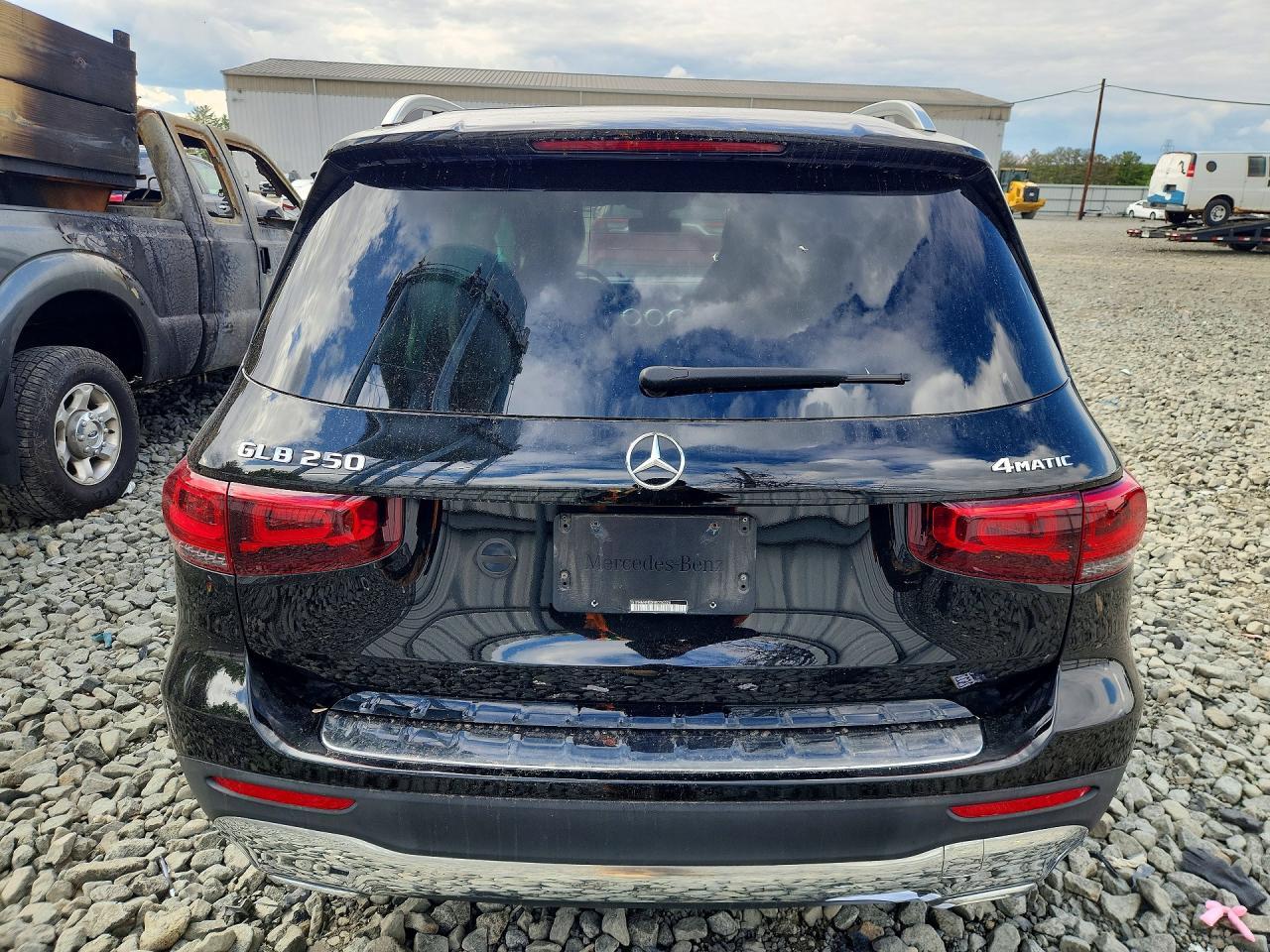2022 Mercedes-Benz Glb 250 4Matic - Image 6