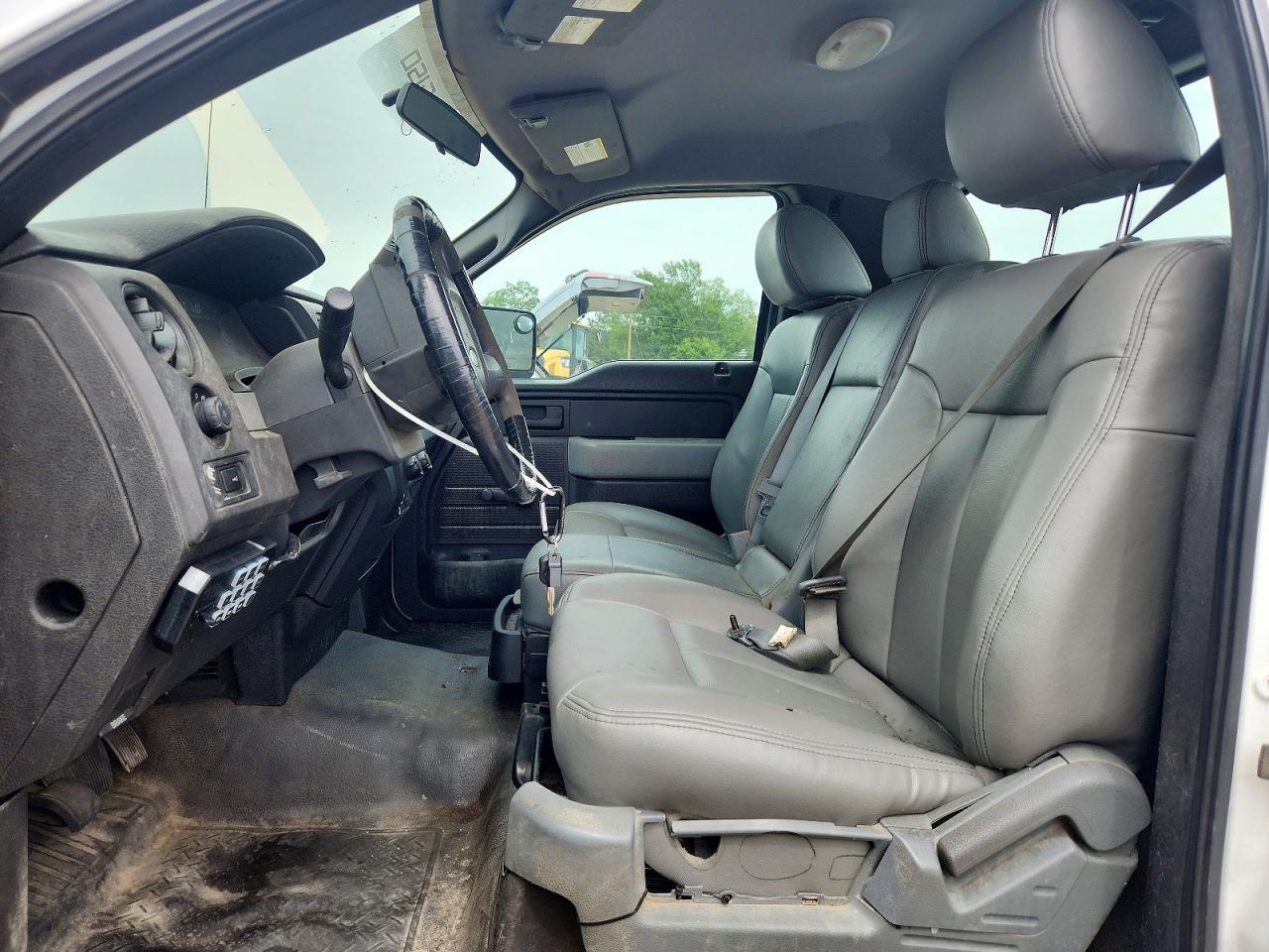 2011 Ford F150 - Фото 7